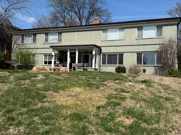 8421 Delmar Blvd APT 2E, Saint Louis, MO 63124