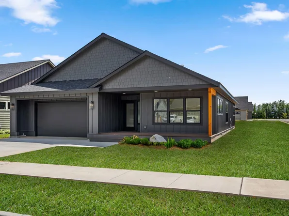 581 Cutter Ln, Sandpoint, ID 83864