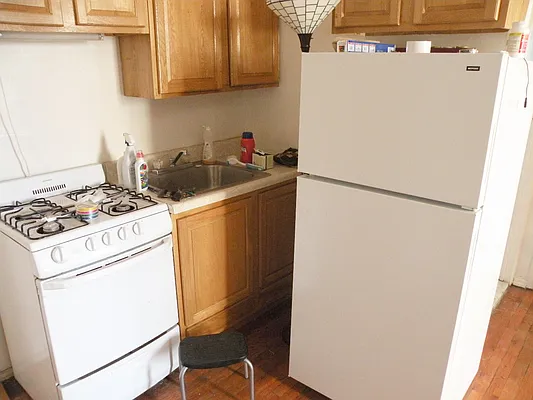 Rented by Site Realty Services | media 31