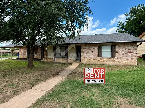 415 Solar Dr Photo 1