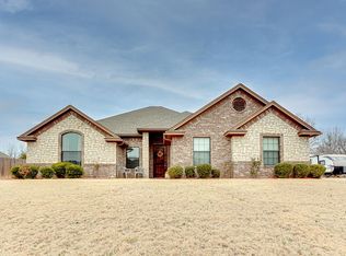 8917 Ravenswood Rd, Granbury, TX 76049