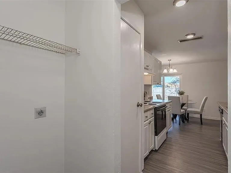 3806 Cortadera Ct — Photo 18