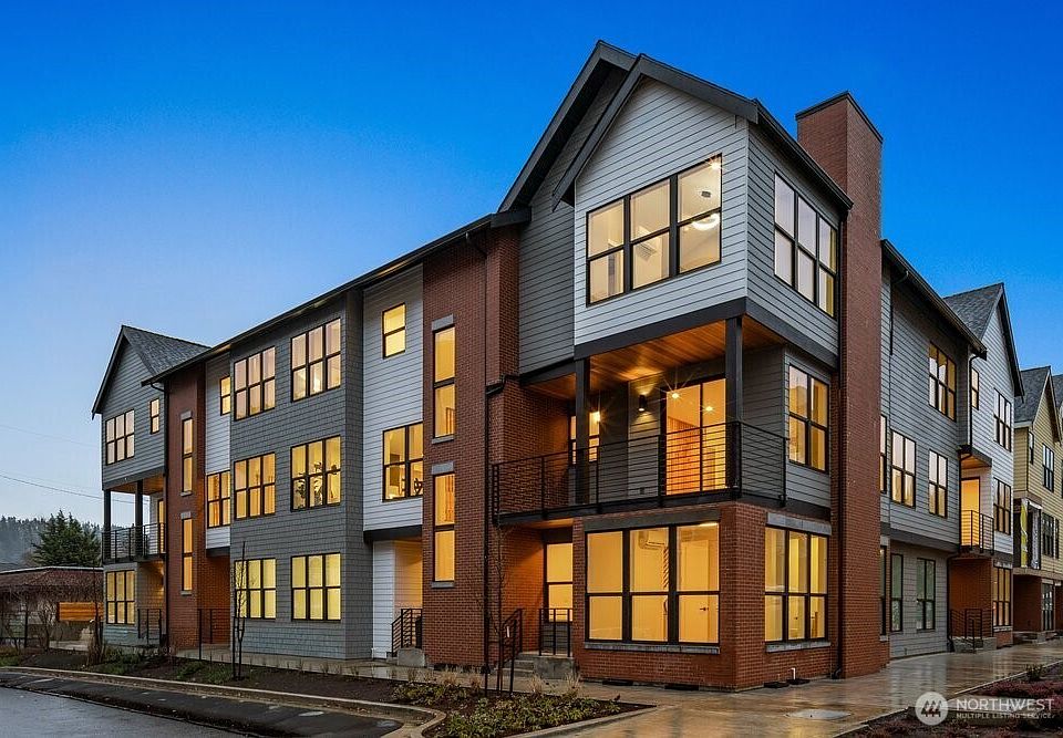 1st image of 691 NW Locust ST (Homesite #11)