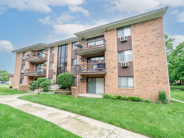 936 Olive Rd APT 3D, Homewood, IL 60430