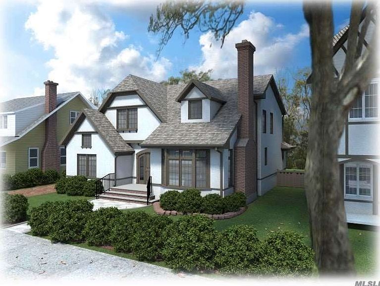 2nd image of 320 Kenmore Rd