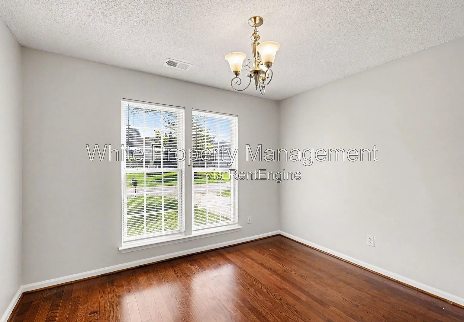 3 bed, 2.5 bath, 1500 sqft, $1,945 — Photo 4