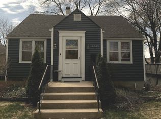 4342 Seeley Ave, Downers Grove, IL 60515