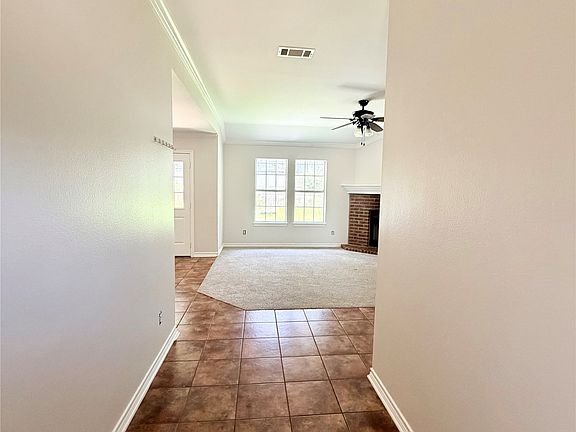 2nd image of 5140 Fm 346 E