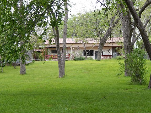 3rd image of 2667 Blumberg Park