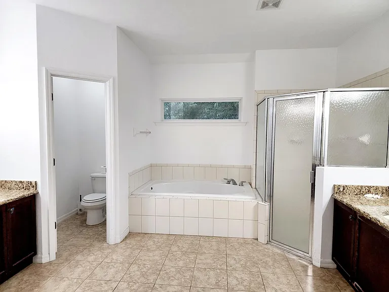 8184 SW 73rd Ln — Photo 17