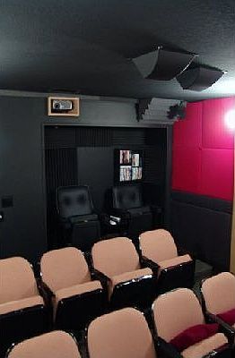 10 Seat Theater