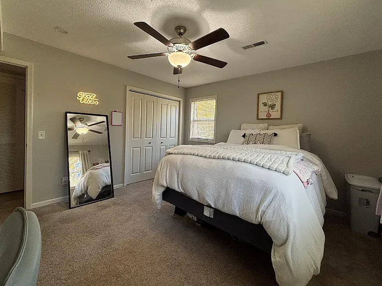 1010 Thurston St — Photo 14