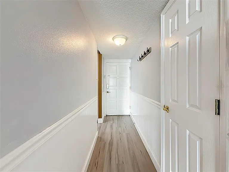 101 N Grandview St — Photo 12