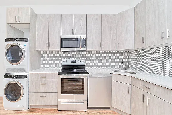 Rented by Keller Williams Realty Empire | media 2