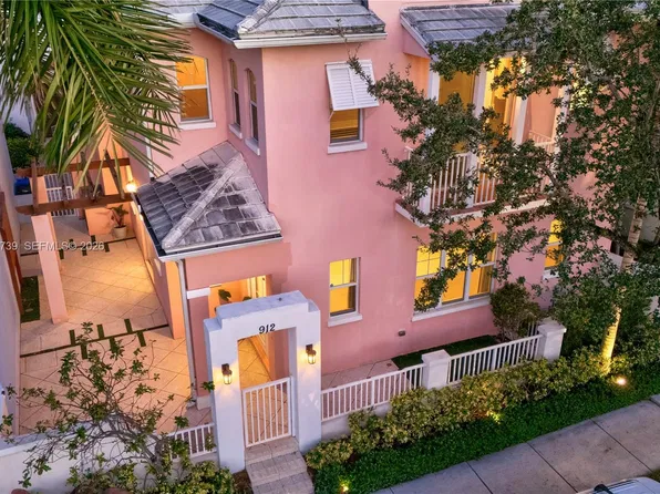912 NE 17th Way, Fort Lauderdale, FL 33304