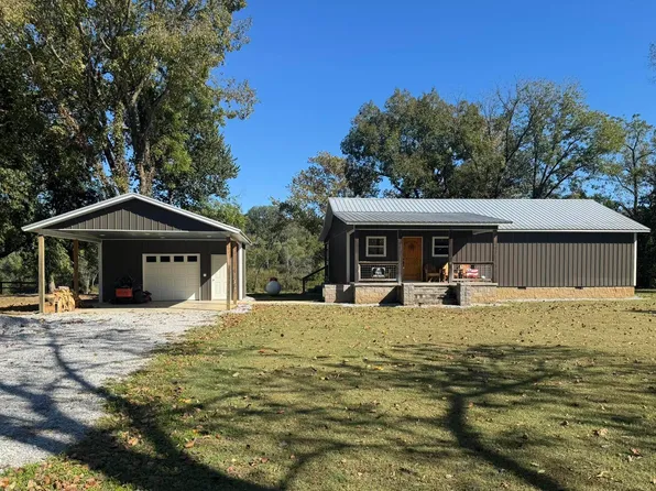 701 Sunset Valley Dr, Mountain View, AR 72560