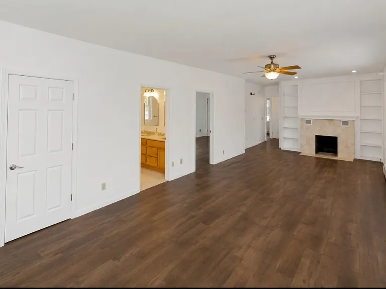 133 Cary Rd — Photo 3