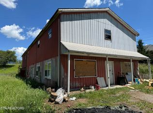 402 Harmon Rd, New Tazewell, TN 37825