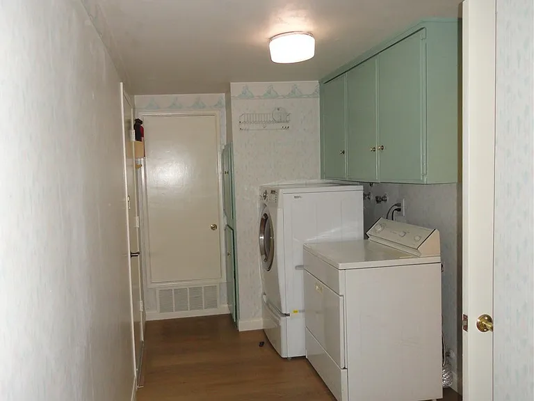1100 La Senda Dr — Photo 14
