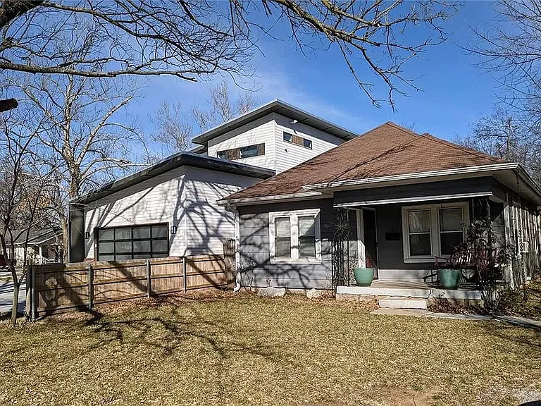 423 Iowa St — Photo 8
