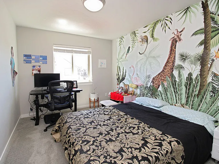 5220 SE Thornapple St — Photo 20