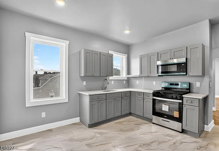 882 S 14th St #3 — Photo 12