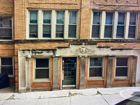 451 W Saint James Pl #2, Chicago, IL 60614