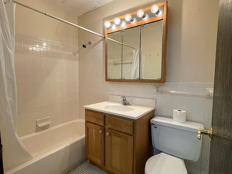 1503 8th St SE #303 — Photo 7