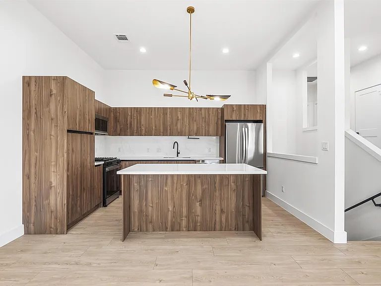 104 Tolima Dove St — Photo 13