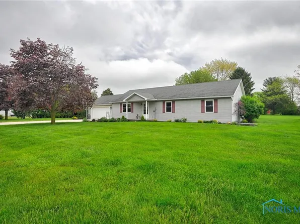 615 Sherman St, Pandora, OH 45877