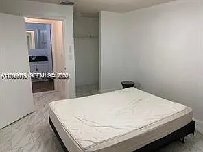 11882 SW 209th Ter — Photo 10