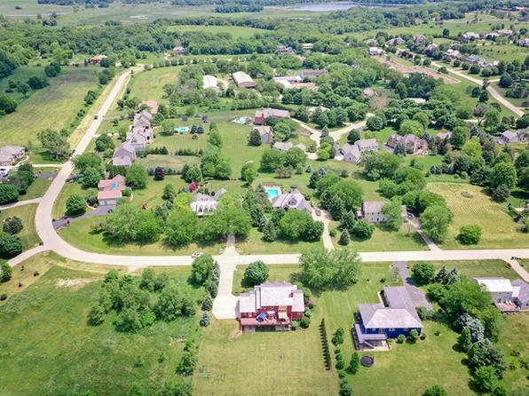 8766 Country Shire Ln Lot 206, Spring Grove, IL 60081