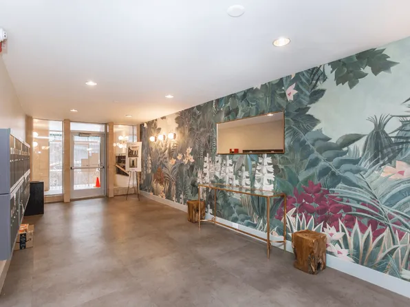 355 Fulton Street