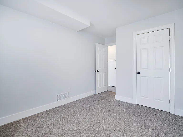 Second Bedroom / Closet