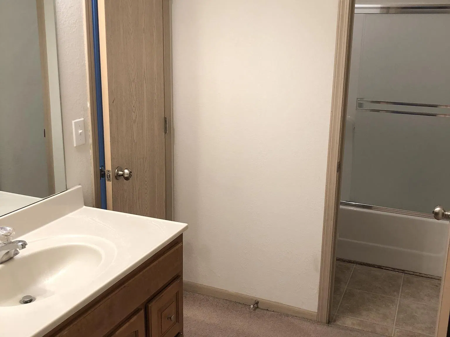 4600 Willow Ave — Photo 4