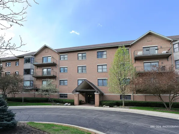20 Trafalgar Sq Unit 304, Lincolnshire, IL 60069