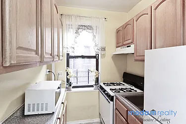 Sold by Moda Realty