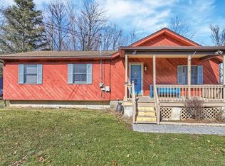 560 Angola Rd, Highland Mills, NY 10930