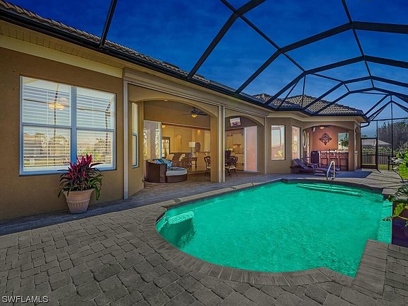 3rd image of 1126 SW 8th Pl
