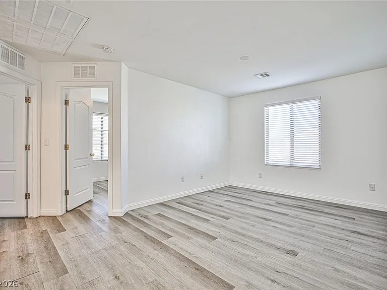 6360 Beavertail Pond Ave — Photo 18