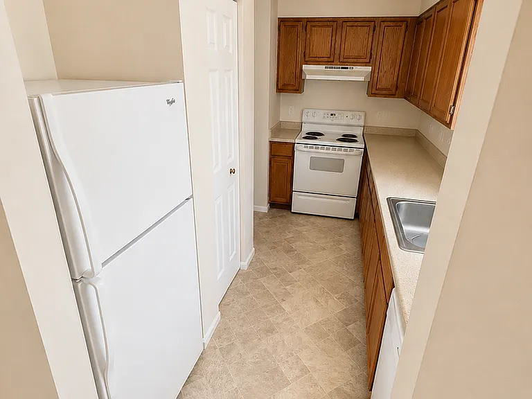 655 Talcottville Rd — Photo 7