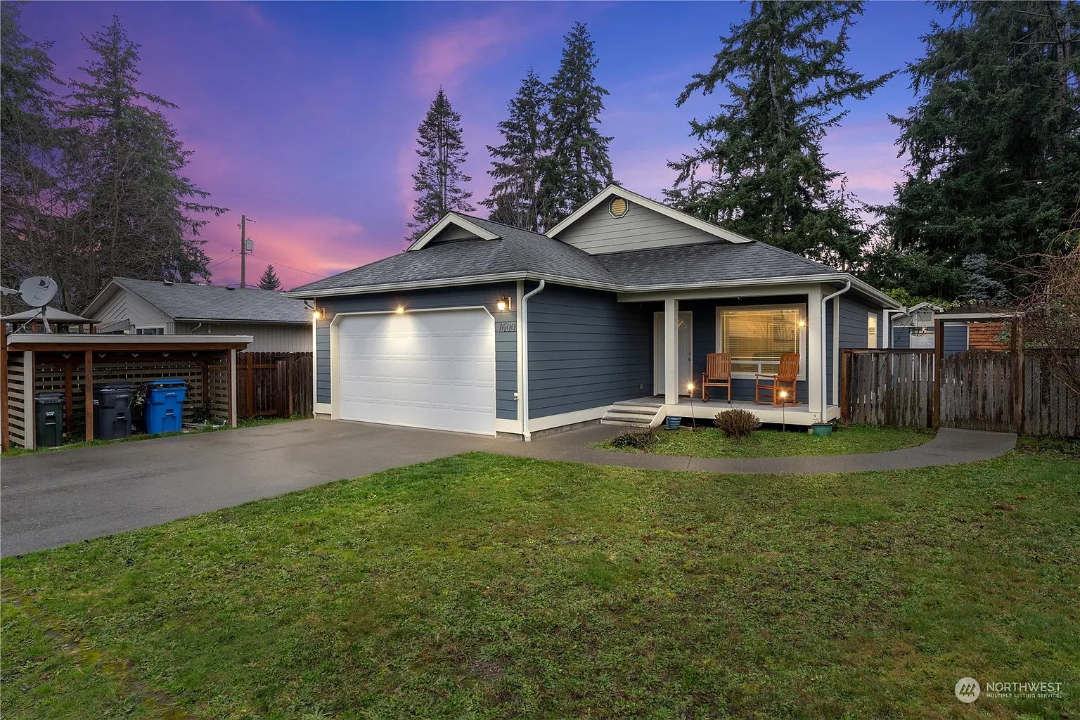 1600 Oak Street photo 1