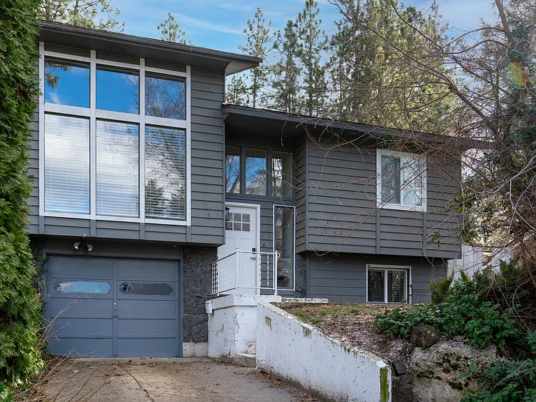 3718 E 13th Ave — Photo 19