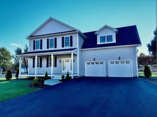 6 Pico Cir, Johnston, RI 02919