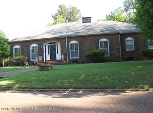 111 W Valley St, Hernando, MS 38632