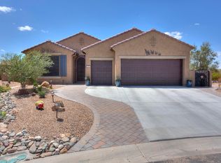608 N Thunderchief Ct, Green Valley, AZ 85614