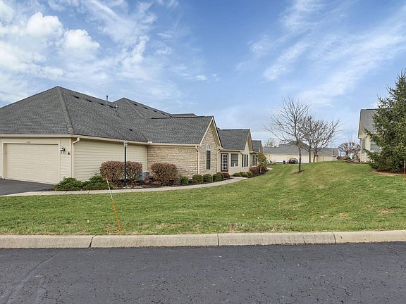 4th image of 1437 Meadow Way Dr