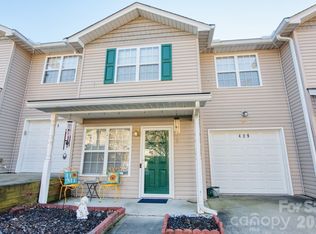 429 Wiltshire Cir, Fletcher, NC 28732