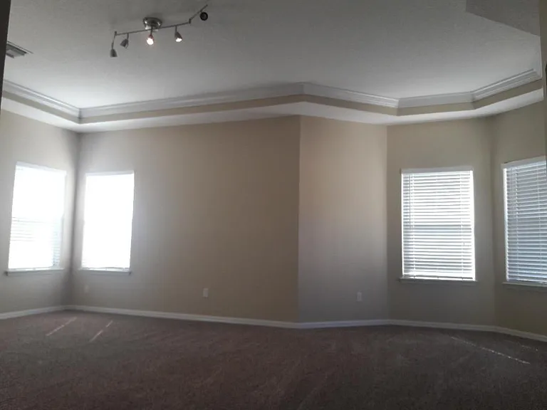 12748 Bideford Ave — Photo 14