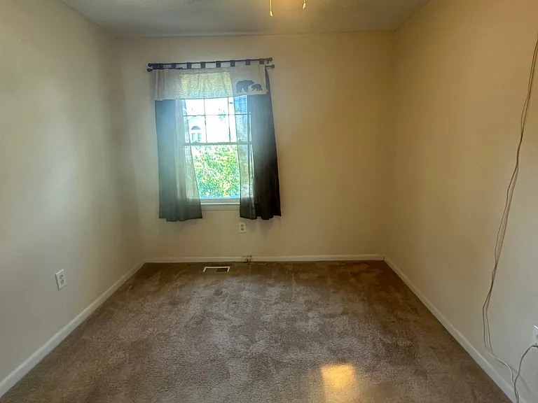 914 C Ave — Photo 14